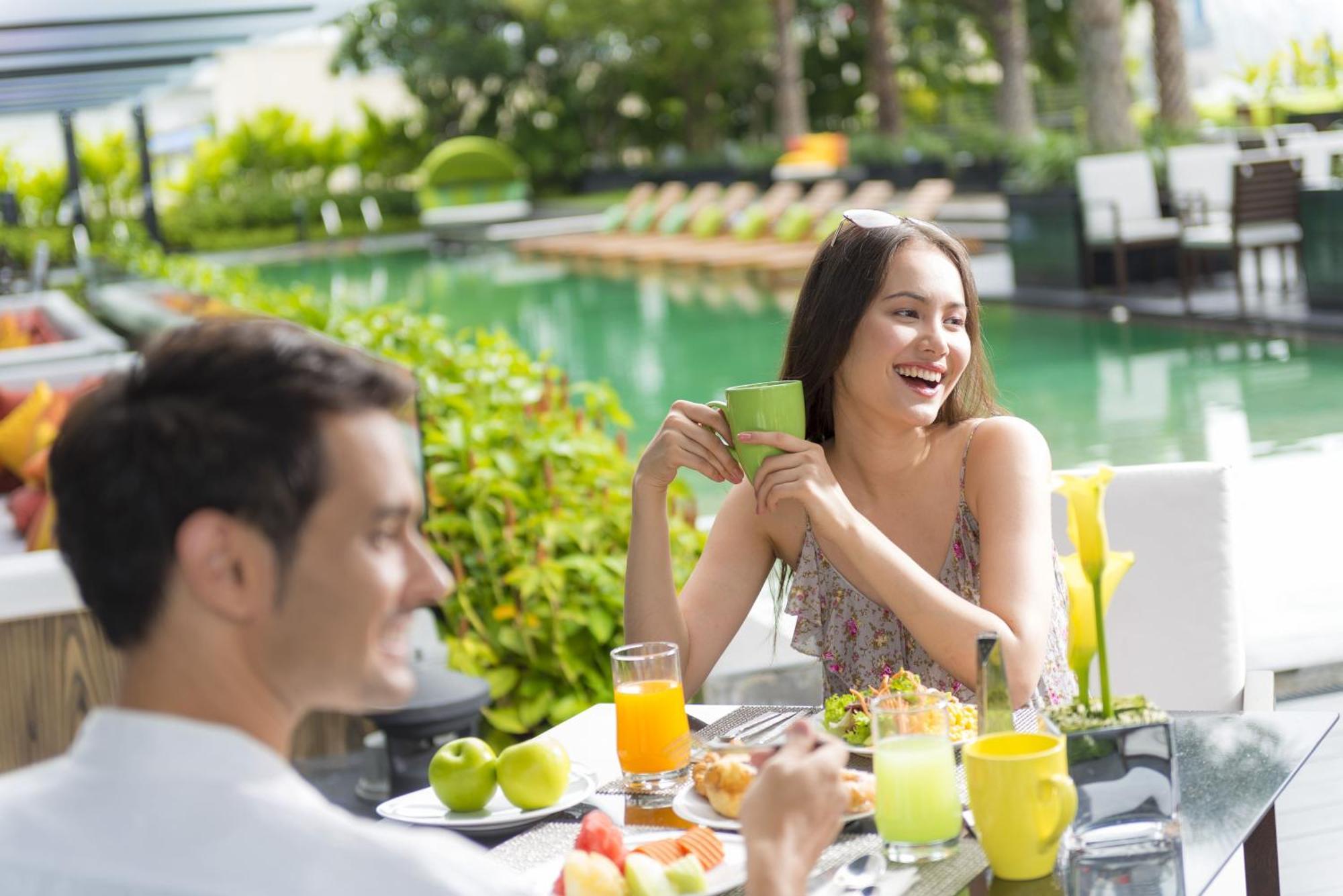 Holiday Inn Bangkok Sukhumvit By Ihg Ngoại thất bức ảnh